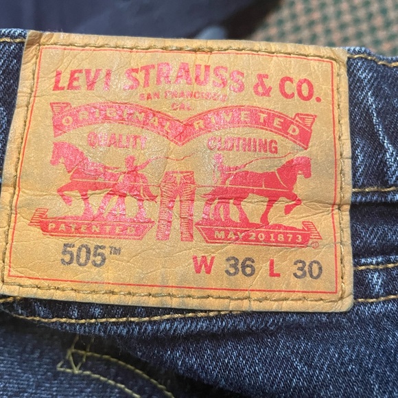 COPY - Mens Levi's - Picture 2 of 6